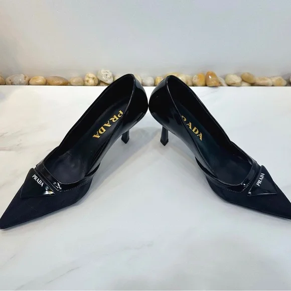 Prada Women's Elegant Black Heels - Picture 4 of 4